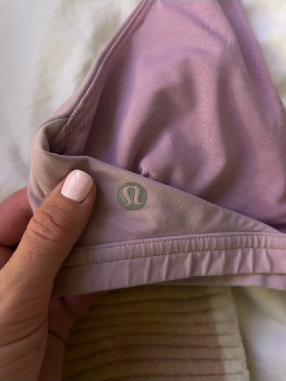 lululemon athletica Mauve Strappy V-Neck Sports Bra - Picture 3 of 4
